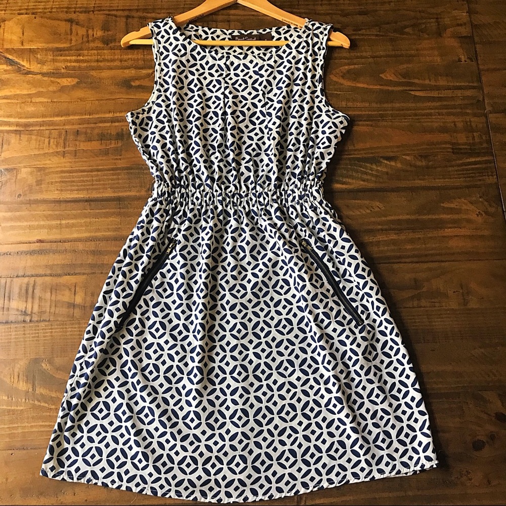 3/$20! 🥳 Women’s sleeveless dress